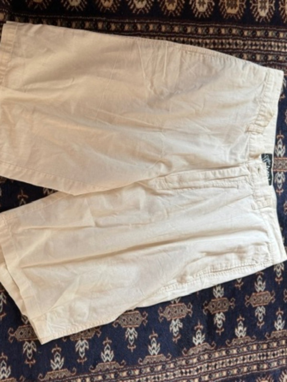 Koni linen/cotton cream color shorts size 38 excellent condition